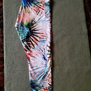 Fabletics High-Waisted Tropical Printed PowerHold 7/8 Leggings